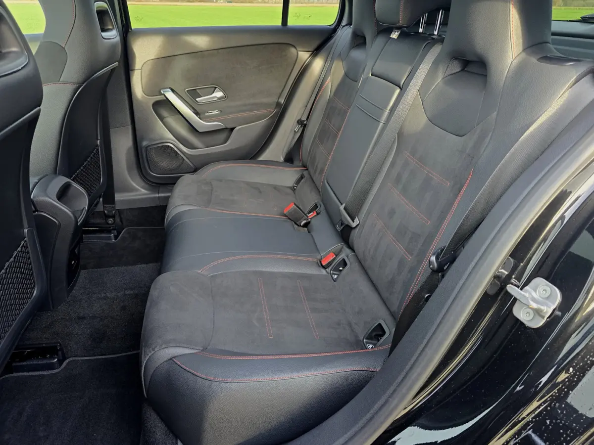 250 e Star Edition AMG Line - 165 Pk - Euro 6 - Navi - Sfeerverlichting