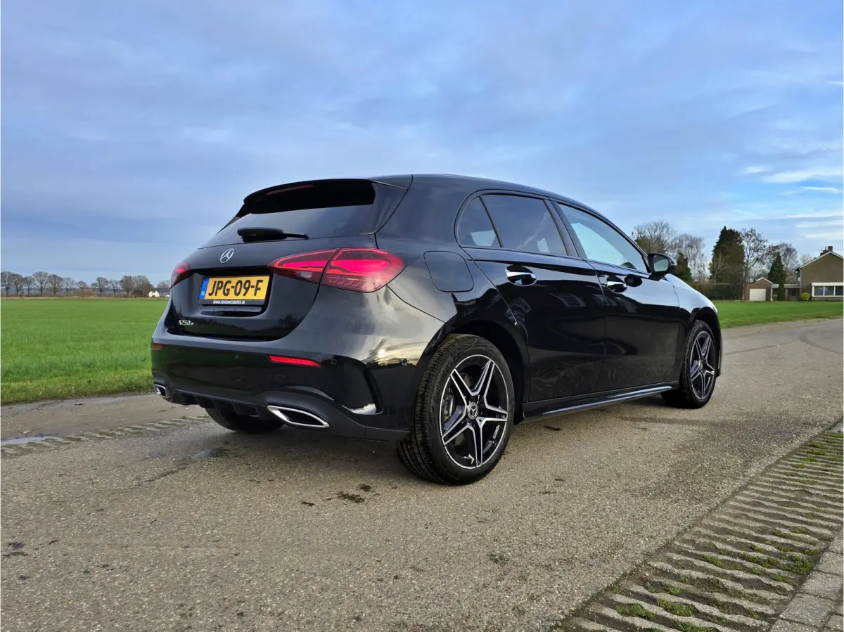 250 e Star Edition AMG Line - 165 Pk - Euro 6 - Navi - Sfeerverlichting