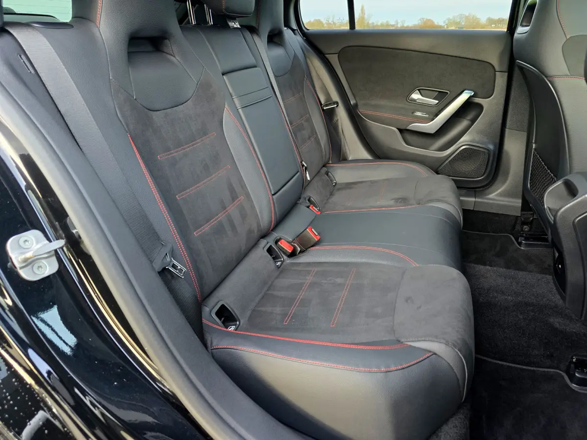 250 e Star Edition AMG Line - 165 Pk - Euro 6 - Navi - Sfeerverlichting