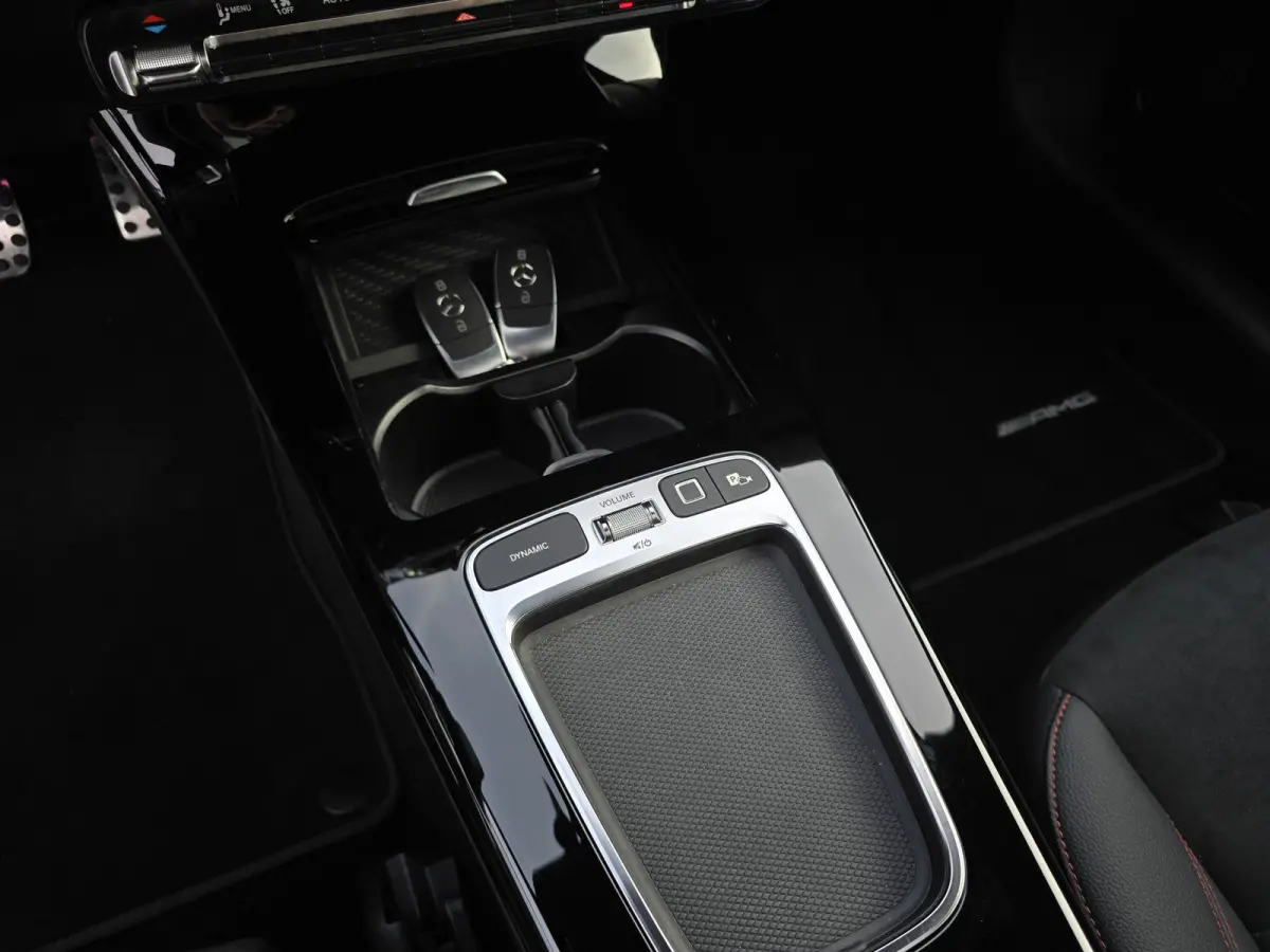 250 e Star Edition AMG Line - 165 Pk - Euro 6 - Navi - Sfeerverlichting