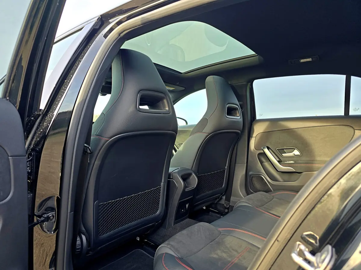 250 e Star Edition AMG Line - 165 Pk - Euro 6 - Navi - Sfeerverlichting