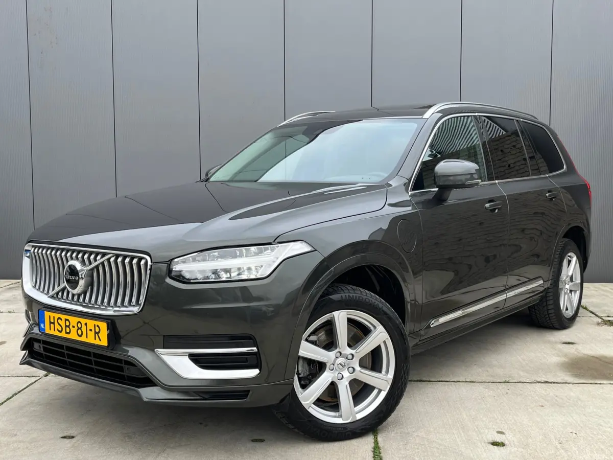 2.0 T8 Recharge AWD Inscription Expression 7P / Adaptive Cruise / Elek. Trekhaak / Panoramadak