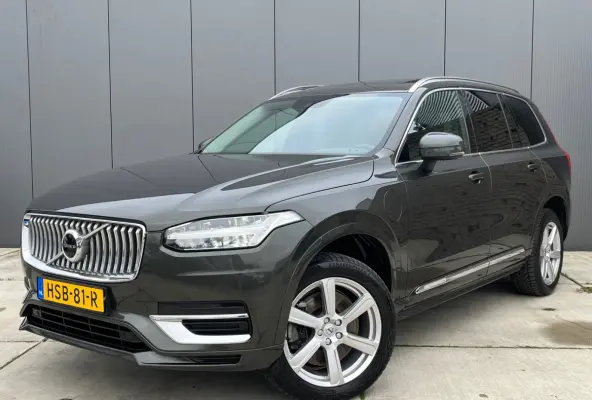 2.0 T8 Recharge AWD Inscription Expression 7P / Adaptive Cruise / Elek. Trekhaak / Panoramadak