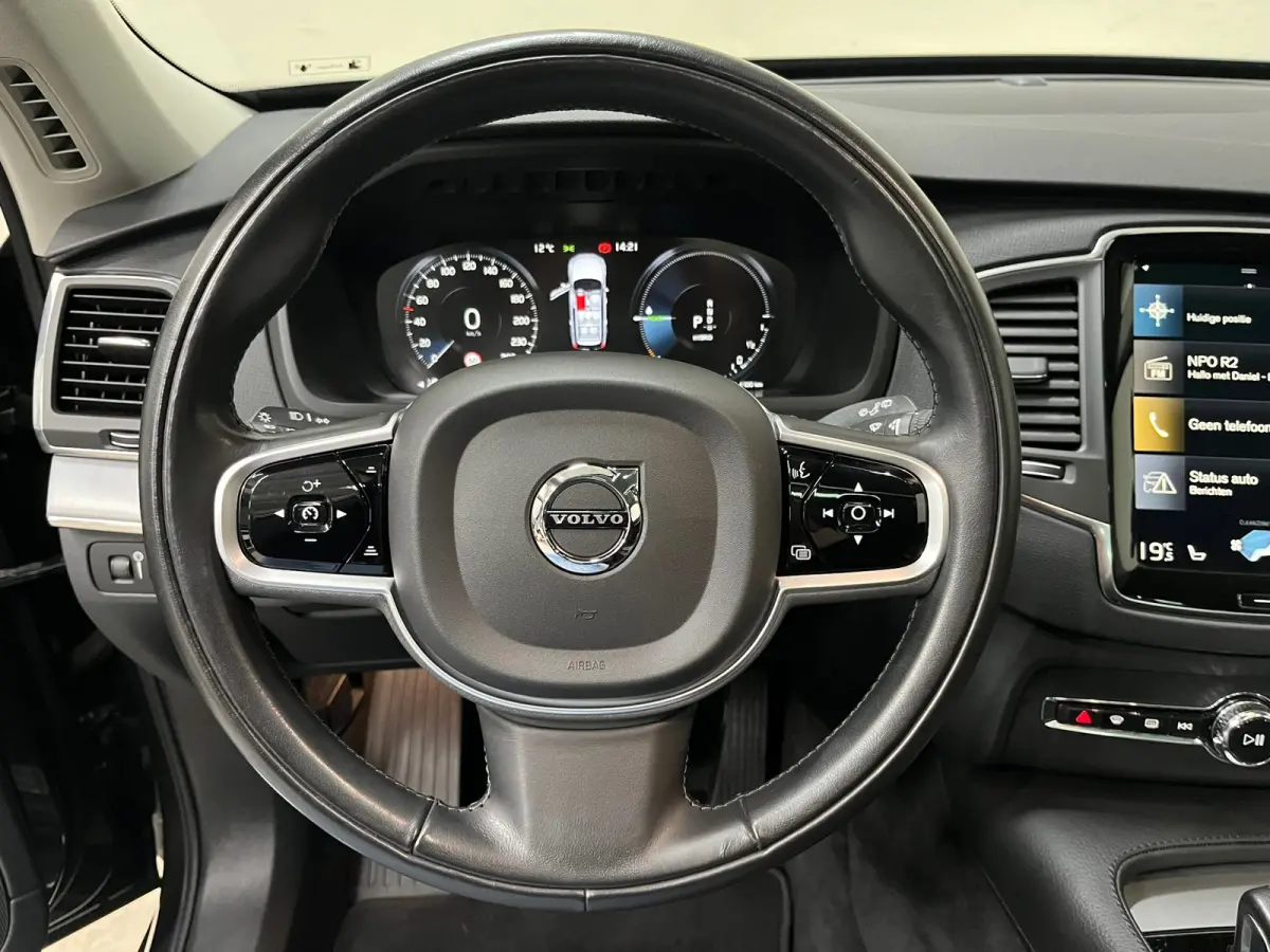 2.0 T8 Recharge AWD Inscription Expression 7P / Adaptive Cruise / Elek. Trekhaak / Panoramadak