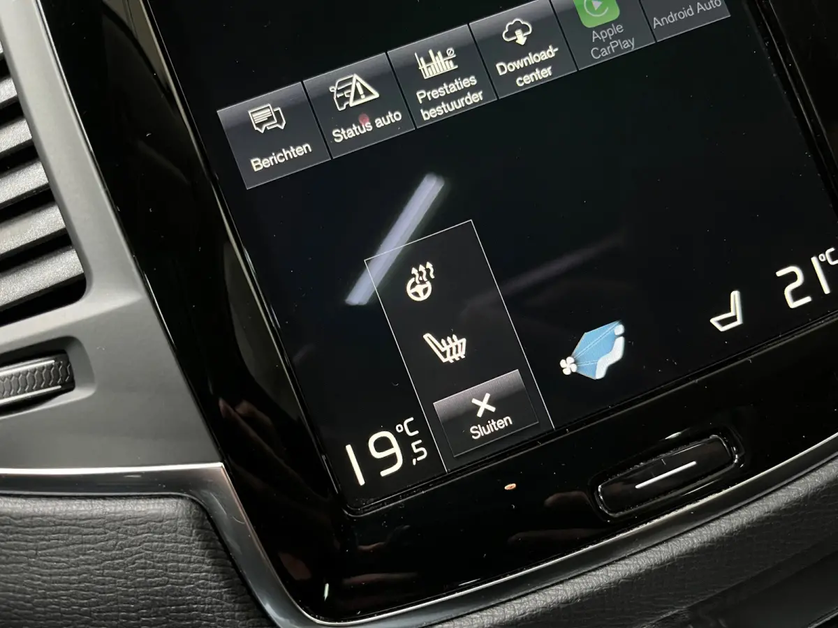 2.0 T8 Recharge AWD Inscription Expression 7P / Adaptive Cruise / Elek. Trekhaak / Panoramadak