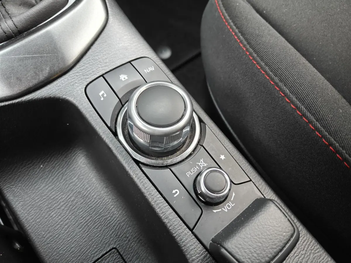 1.5 e-SkyActiv-G 90 Homura