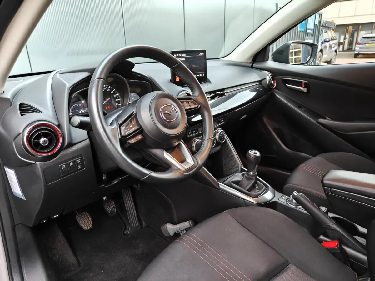 1.5 e-SkyActiv-G 90 Homura