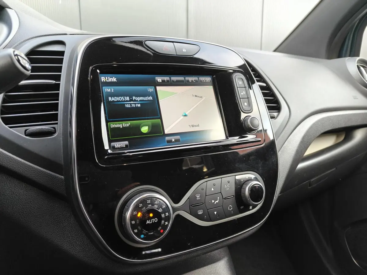 0.9 TCe Bose