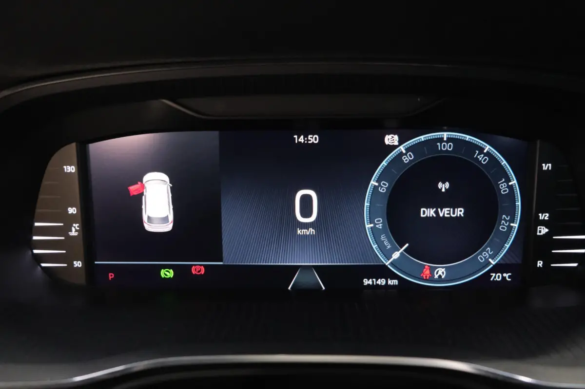 1.0 e-TSI Ambition Automaat - N.A.P. Airco, Cruise, PDC, Navi, Virtual display, Trekhaak.