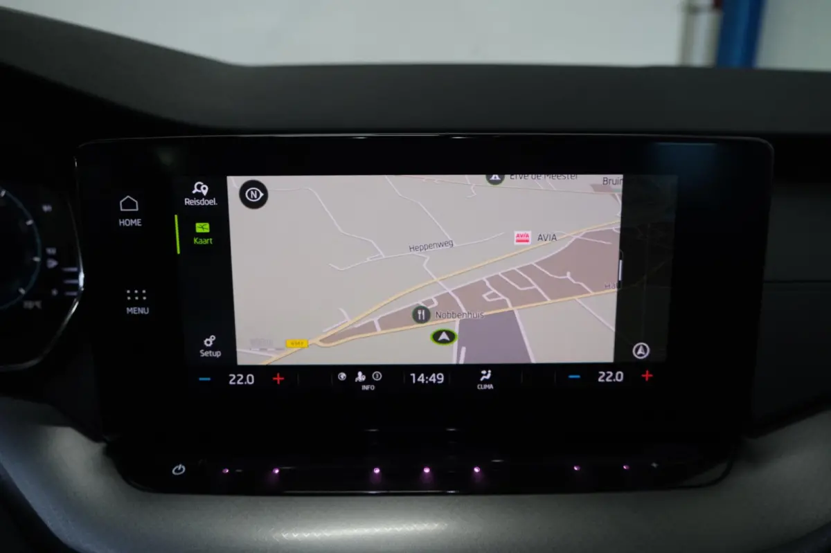 1.0 e-TSI Ambition Automaat - N.A.P. Airco, Cruise, PDC, Navi, Virtual display, Trekhaak.
