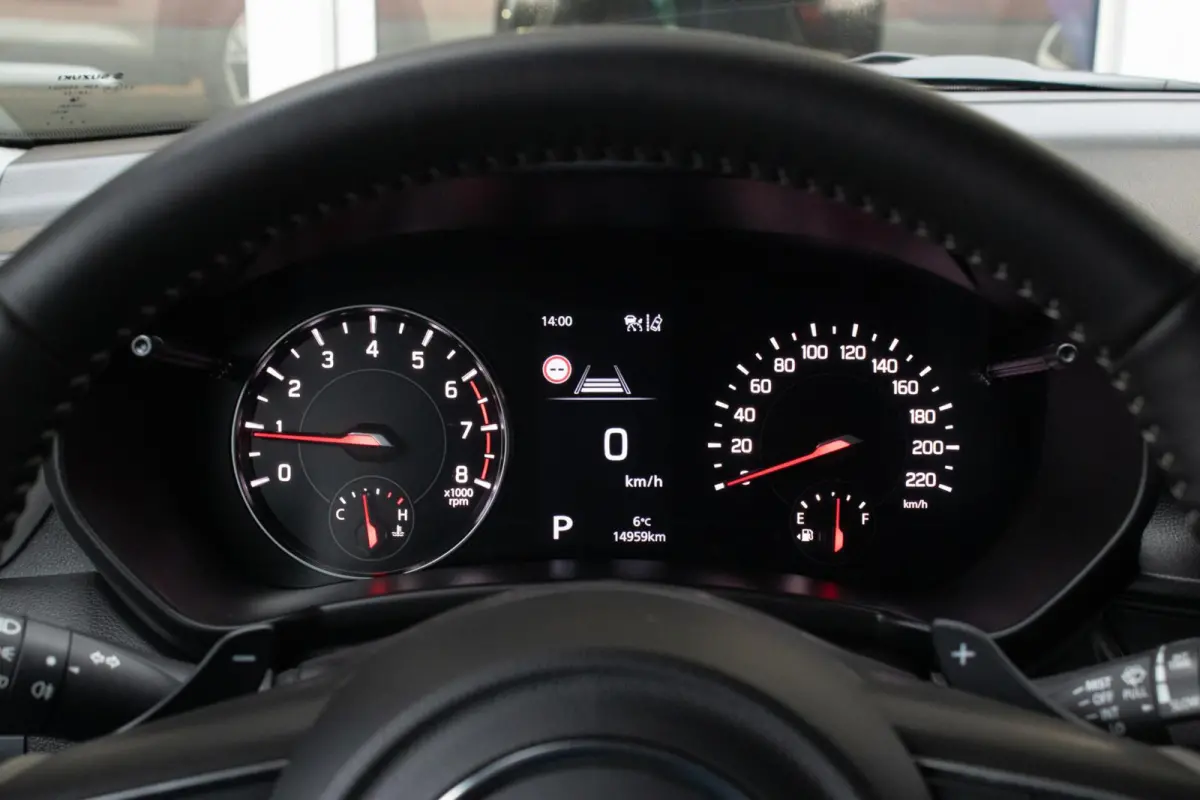 1.2 Style Smart Hybrid CVT Automaat | Navigatie | Adaptive cruise control |