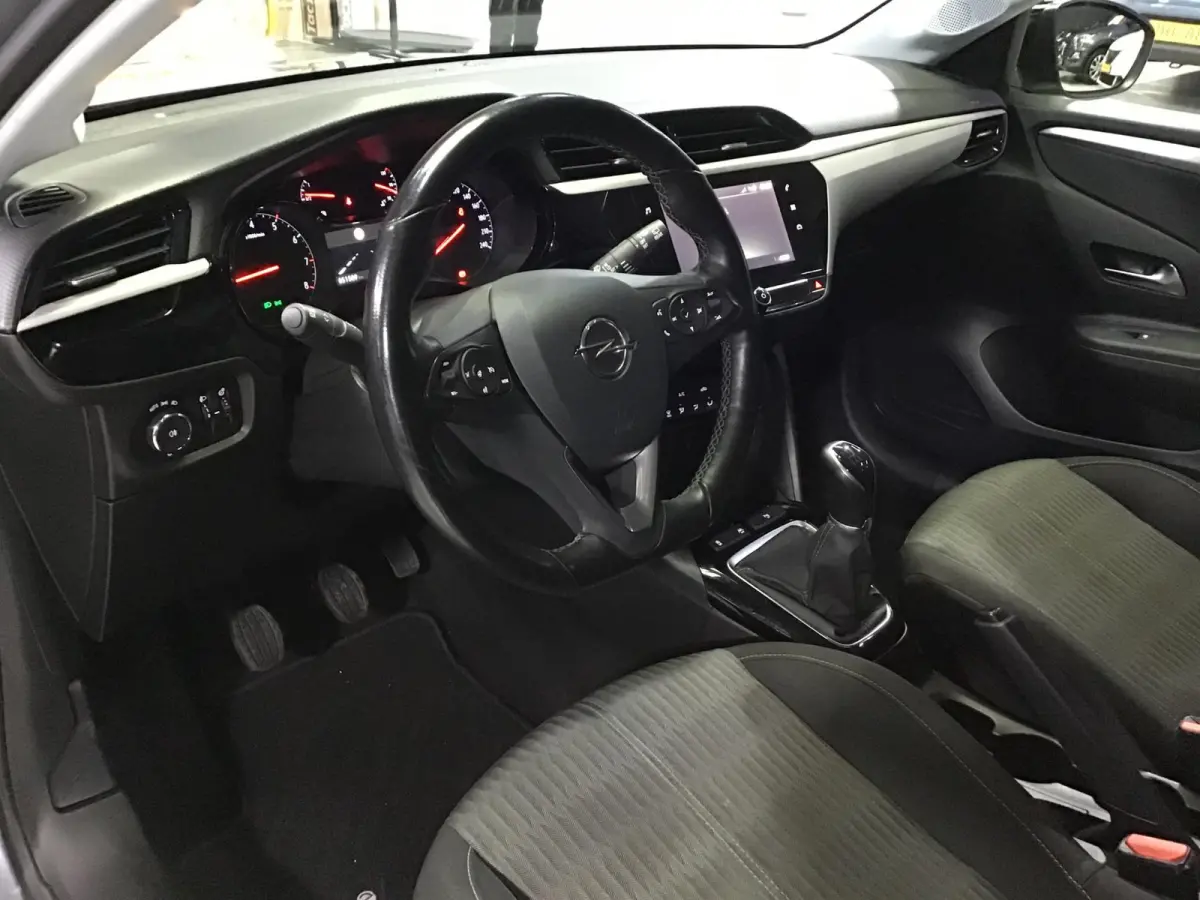 1.2 Edition I Stoelen/Stuur verwarm. I Carplay I 2 Jr Apk I Cruise control I Airco I KB I 16inch I Lane ass. I 51xxx km
