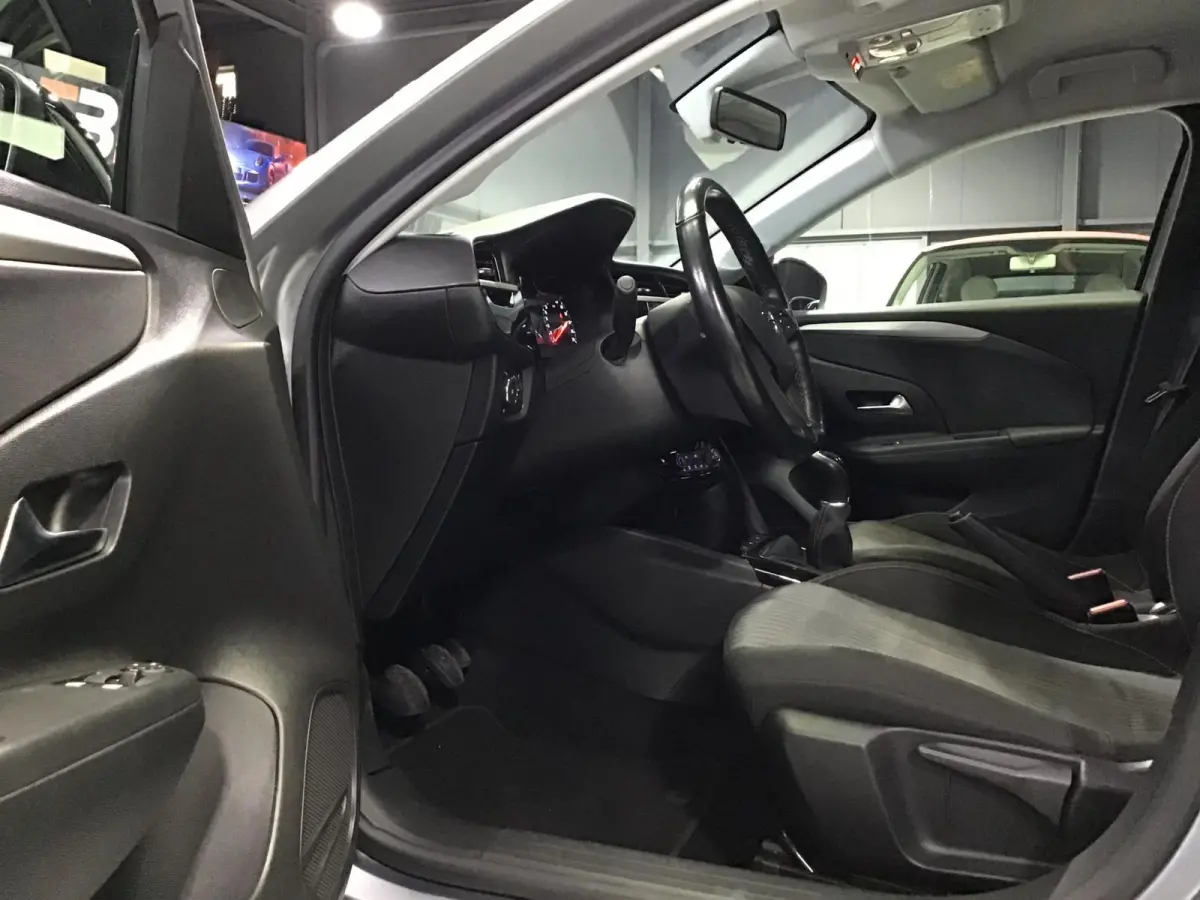 1.2 Edition I Stoelen/Stuur verwarm. I Carplay I 2 Jr Apk I Cruise control I Airco I KB I 16inch I Lane ass. I 51xxx km