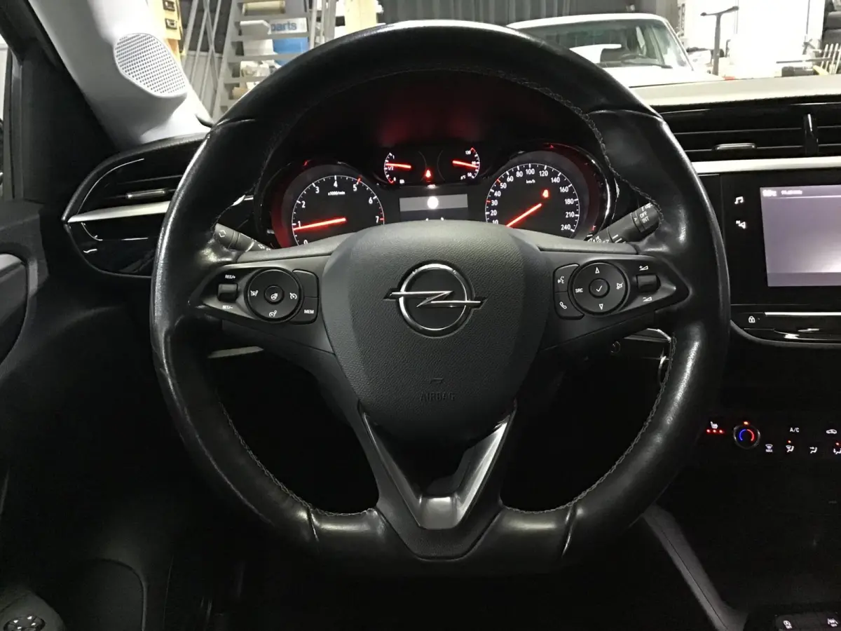 1.2 Edition I Stoelen/Stuur verwarm. I Carplay I 2 Jr Apk I Cruise control I Airco I KB I 16inch I Lane ass. I 51xxx km