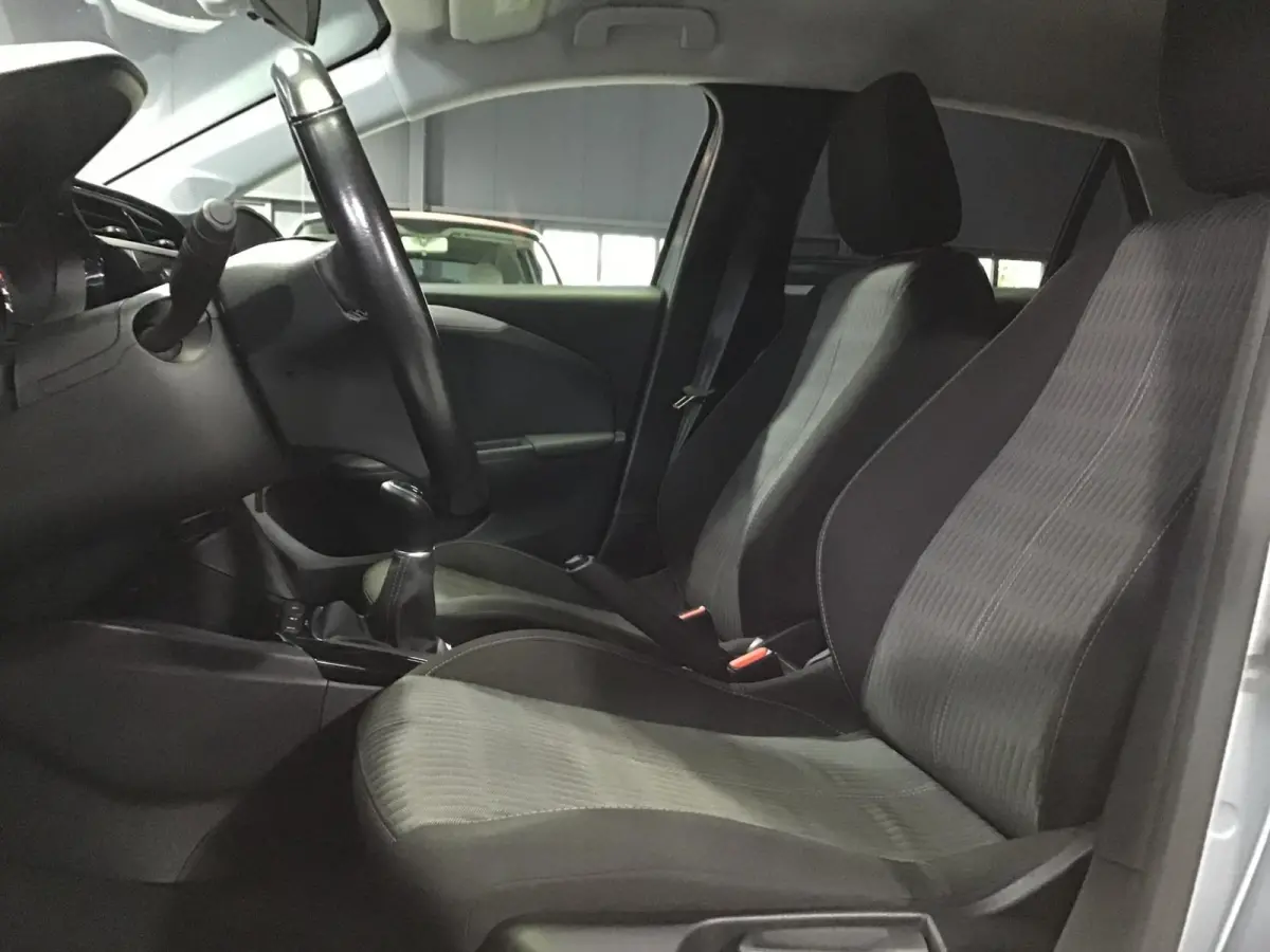 1.2 Edition I Stoelen/Stuur verwarm. I Carplay I 2 Jr Apk I Cruise control I Airco I KB I 16inch I Lane ass. I 51xxx km
