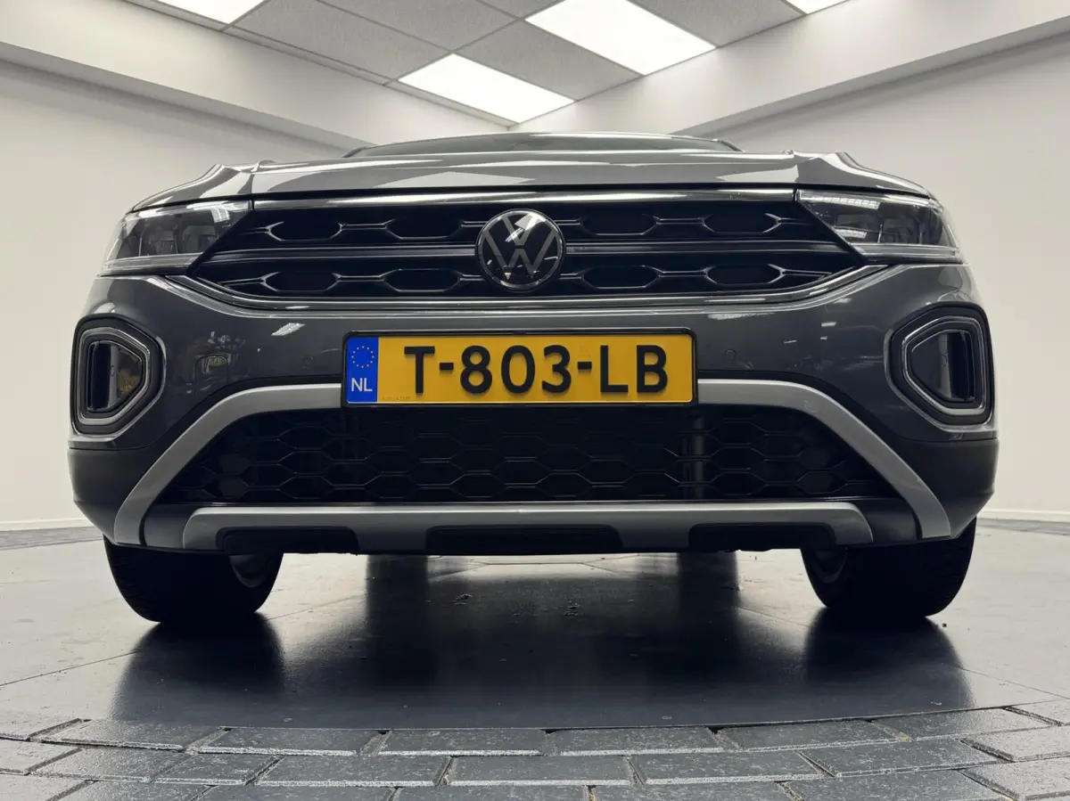 1.0 TSi Style Trekhaak-Navigatie-Adapt.Cr.contr-Clima-Carplay-Camera-Stoelverwarming-LED-Parkeersensoren-Lm18''velgen