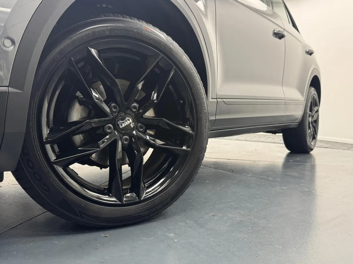 1.0 TSi Style Trekhaak-Navigatie-Adapt.Cr.contr-Clima-Carplay-Camera-Stoelverwarming-LED-Parkeersensoren-Lm18''velgen