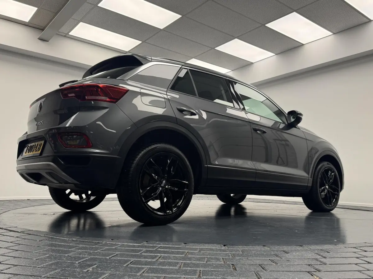 1.0 TSi Style Trekhaak-Navigatie-Adapt.Cr.contr-Clima-Carplay-Camera-Stoelverwarming-LED-Parkeersensoren-Lm18''velgen