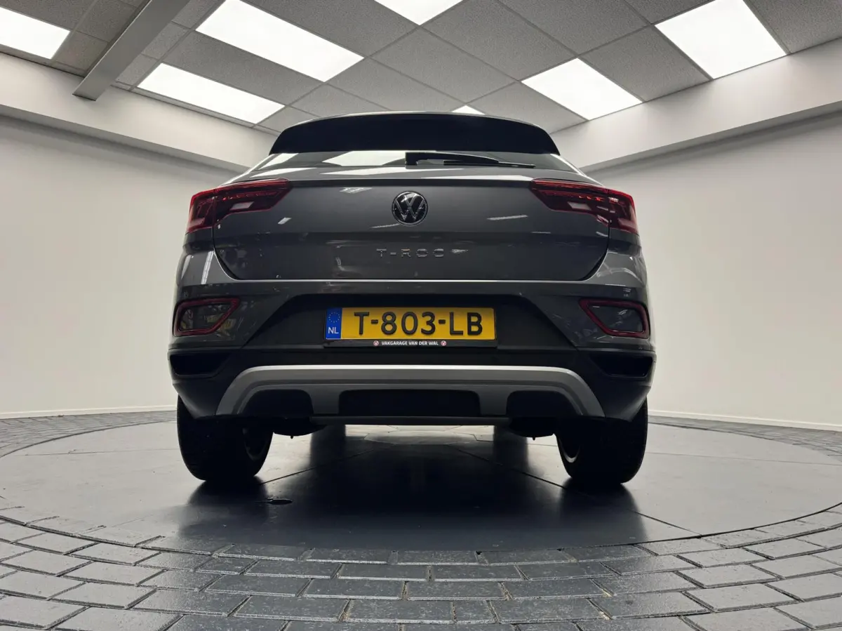 1.0 TSi Style Trekhaak-Navigatie-Adapt.Cr.contr-Clima-Carplay-Camera-Stoelverwarming-LED-Parkeersensoren-Lm18''velgen
