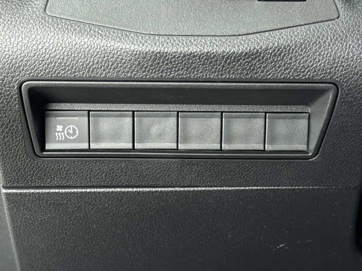 EV 50 kWh 136pk L2 | 0% Rente | Meerdere Kleuren Leverbaar | Long | Rondom Camera Zicht | Navigatie | Carplay