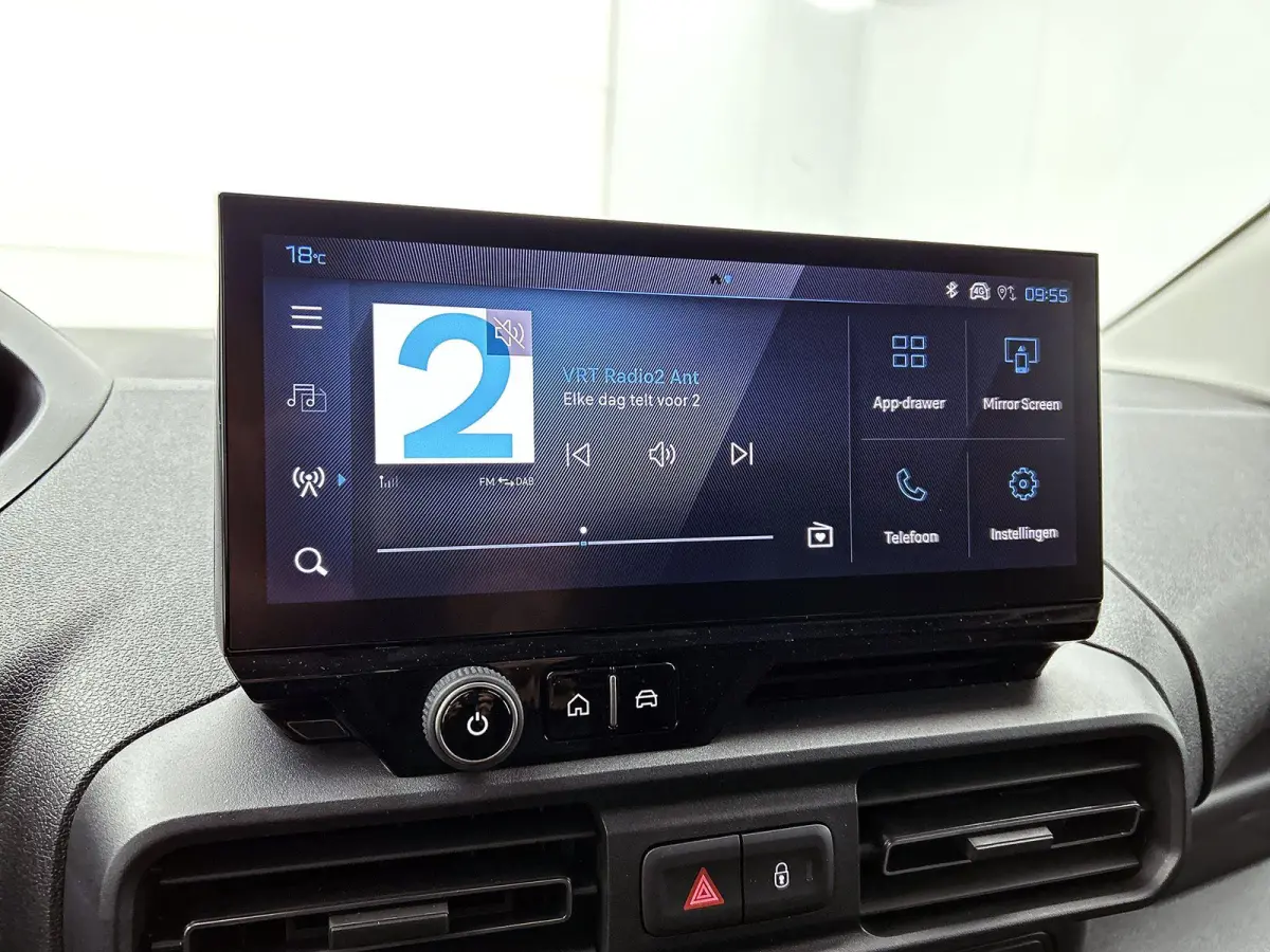 136 pk L2 50 kWh | 0% Rente | Carplay | Camera | Airco |