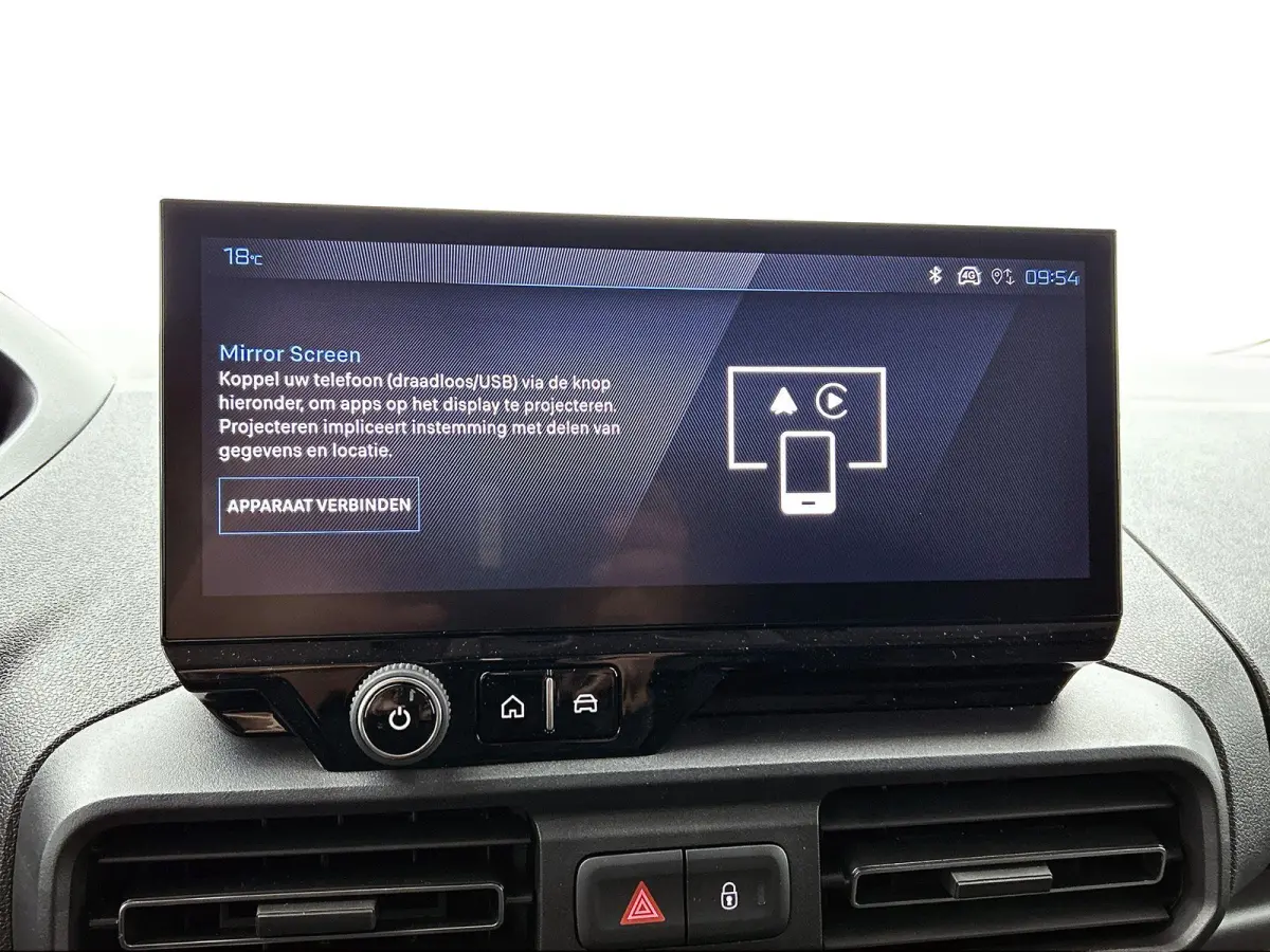 136 pk L2 50 kWh | 0% Rente | Carplay | Camera | Airco |