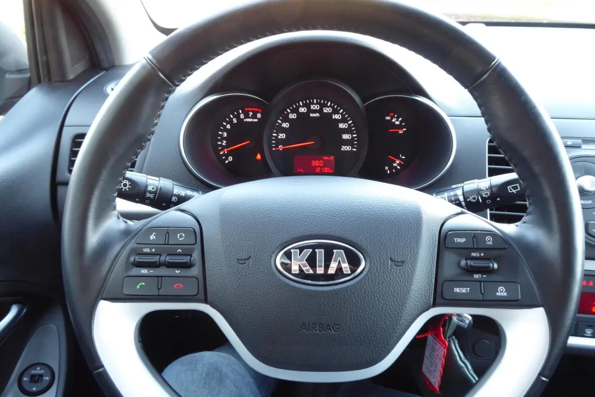 1.0 CVVT DynamicLine, Uniek 12.130 Kilometer