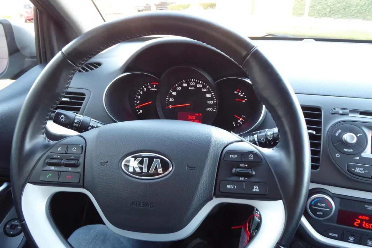 1.0 CVVT DynamicLine, Uniek 12.130 Kilometer