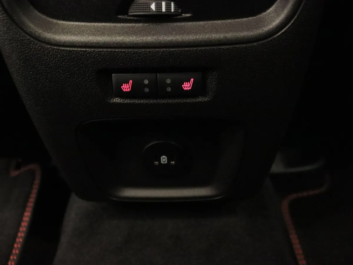 2.5 PHEV ST-Line X UIT VOORRAAD LEVERBAAR | Elektrisch wegklapbare trekhaak | €6000,- korting |