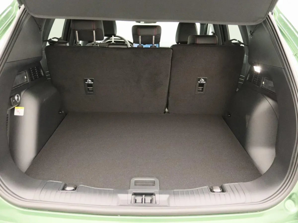 2.5 PHEV ST-Line X UIT VOORRAAD LEVERBAAR | Elektrisch wegklapbare trekhaak | €6000,- korting |