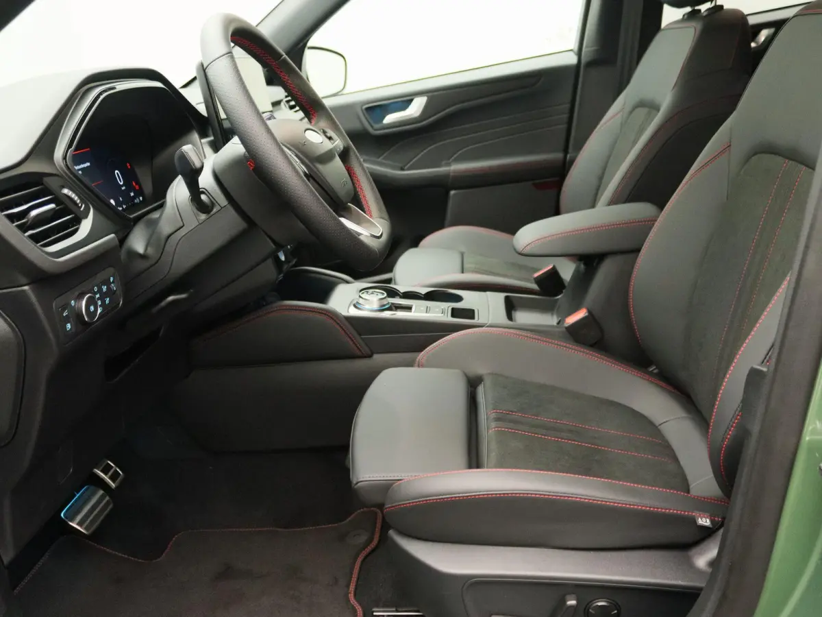 2.5 PHEV ST-Line X UIT VOORRAAD LEVERBAAR | Elektrisch wegklapbare trekhaak | €6000,- korting |