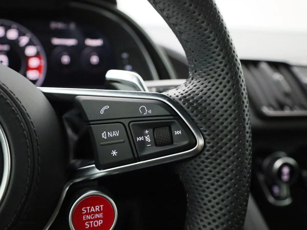 5.2 FSI performance S tron. quat. Spyder | KERAMISCH | CARBON EXTERIEUR | BANG & OLUFSEN | KEMORA GRIJS | BTW AUTO |