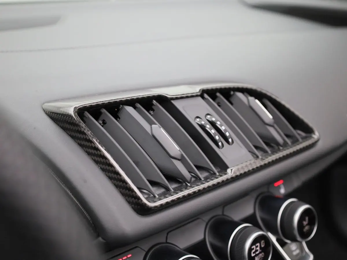 5.2 FSI performance S tron. quat. Spyder | KERAMISCH | CARBON EXTERIEUR | BANG & OLUFSEN | KEMORA GRIJS | BTW AUTO |