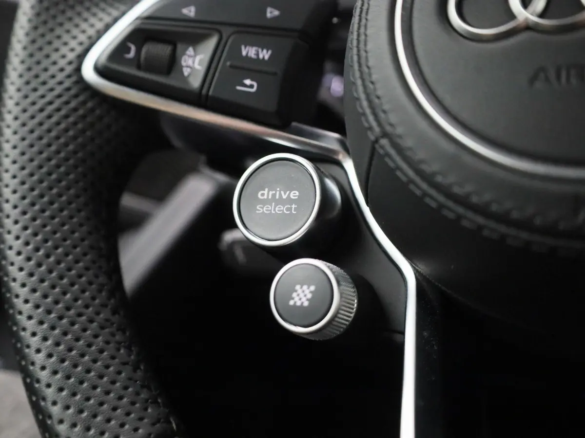 5.2 FSI performance S tron. quat. Spyder | KERAMISCH | CARBON EXTERIEUR | BANG & OLUFSEN | KEMORA GRIJS | BTW AUTO |
