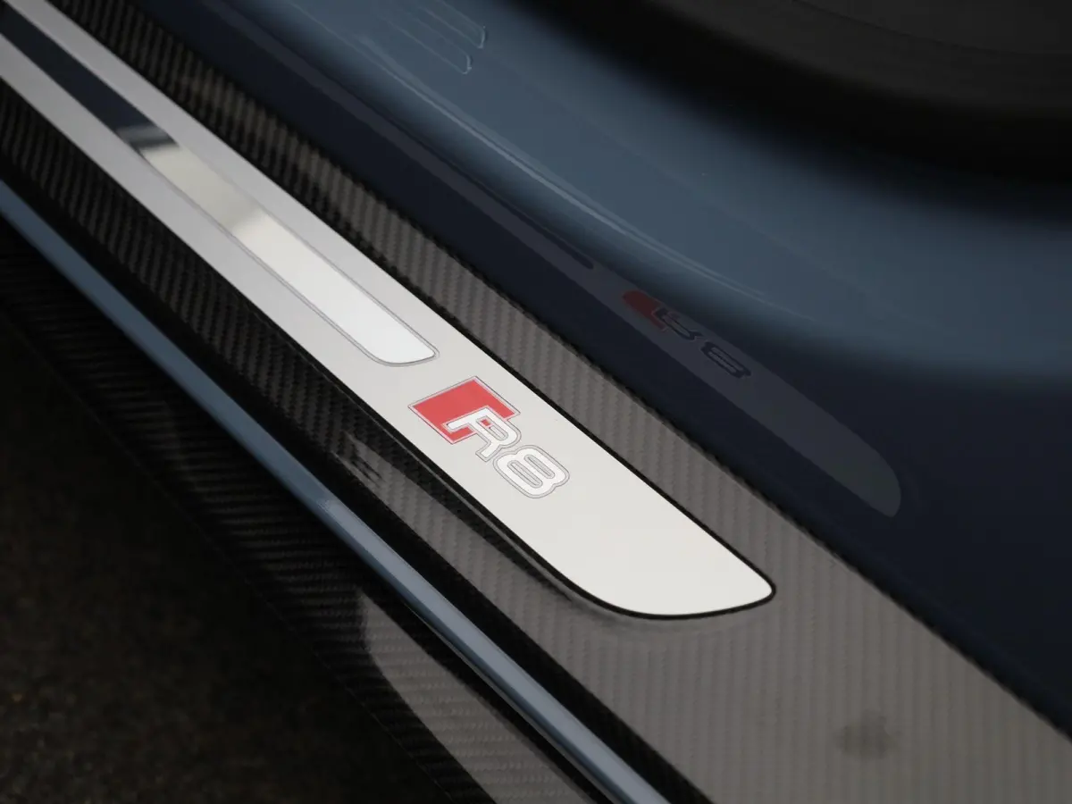 5.2 FSI performance S tron. quat. Spyder | KERAMISCH | CARBON EXTERIEUR | BANG & OLUFSEN | KEMORA GRIJS | BTW AUTO |