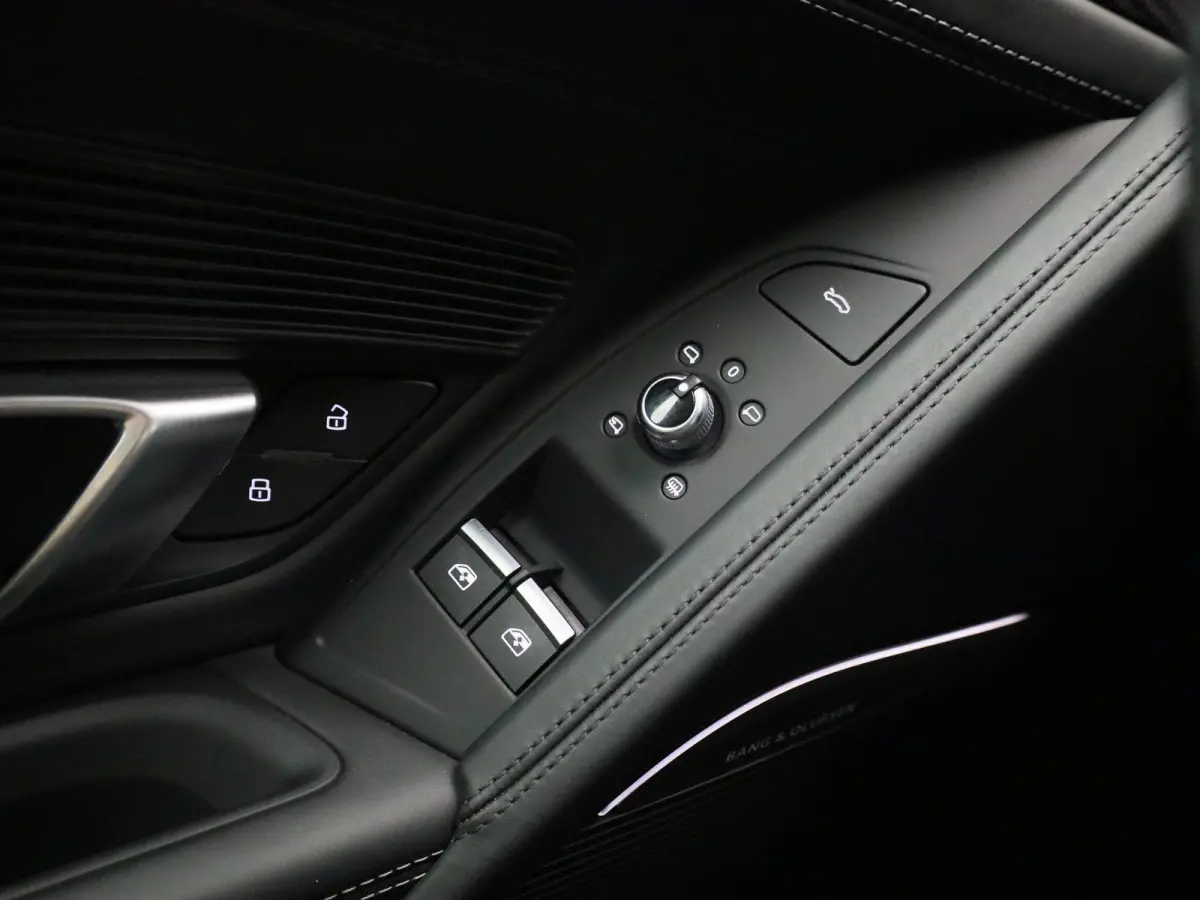 5.2 FSI performance S tron. quat. Spyder | KERAMISCH | CARBON EXTERIEUR | BANG & OLUFSEN | KEMORA GRIJS | BTW AUTO |