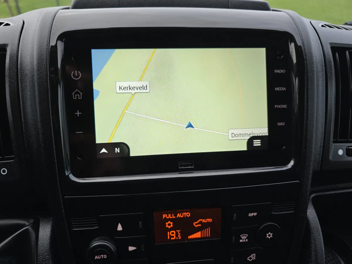 2.2 BlueHDi L2 H2 3.5T 140 Pk - Euro 6 - Navi - Airco - Cruise Control
