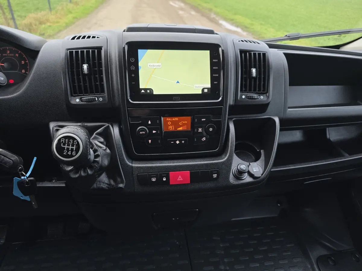2.2 BlueHDi L2 H2 3.5T 140 Pk - Euro 6 - Navi - Airco - Cruise Control
