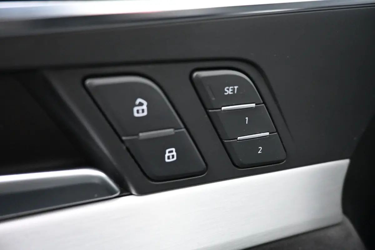 40 TFSI S-line black edition | B&O | Virtual | Pano | Apple-Carplay