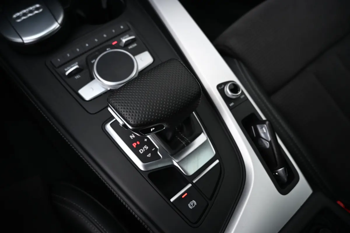 40 TFSI S-line black edition | B&O | Virtual | Pano | Apple-Carplay