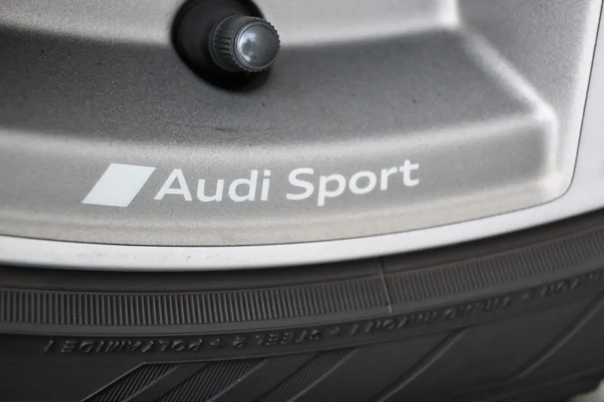 40 TFSI S-line black edition | B&O | Virtual | Pano | Apple-Carplay