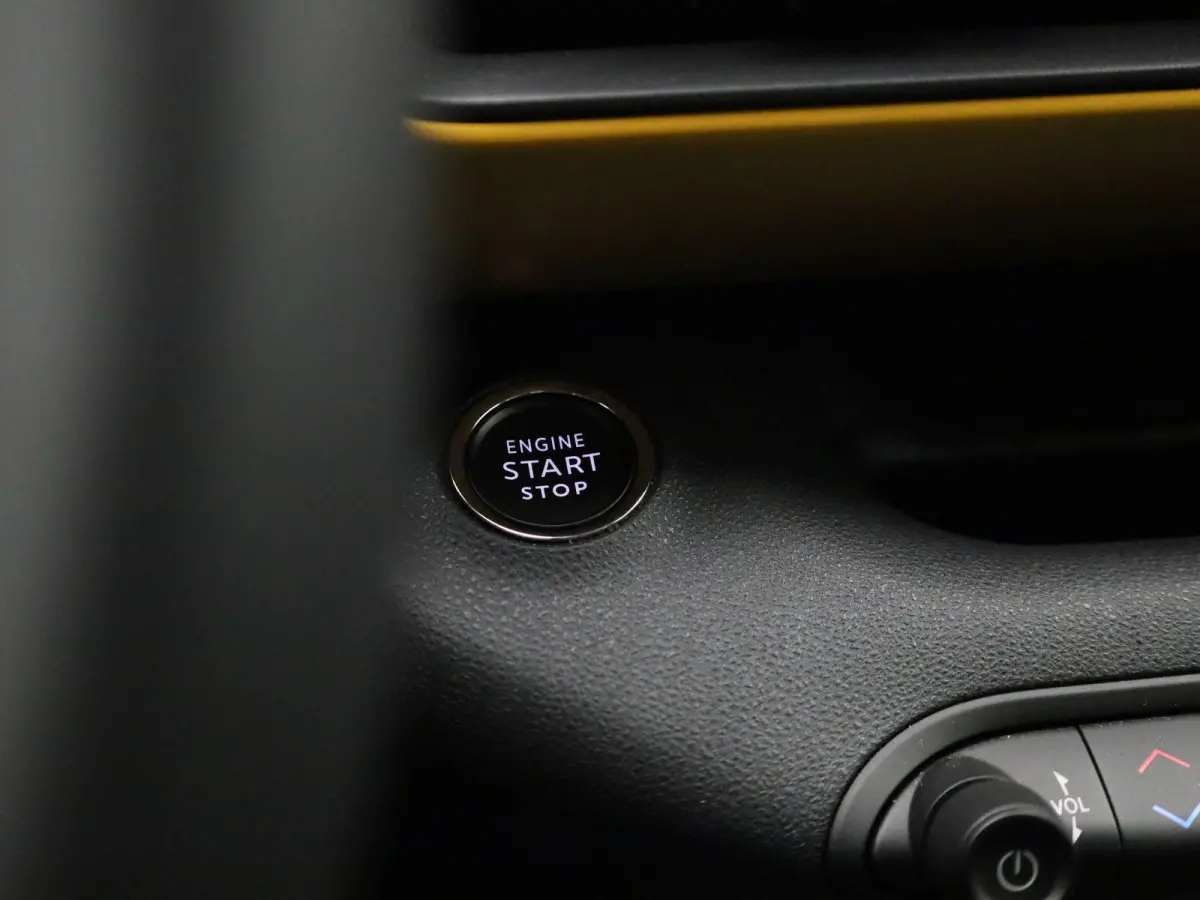 54kWh 1st Edition ADAPTIEVE CRUISE CONTROL | 2X STOELVERWARMING | DRAADLOZE CARPLAY | TOPCONDITIE