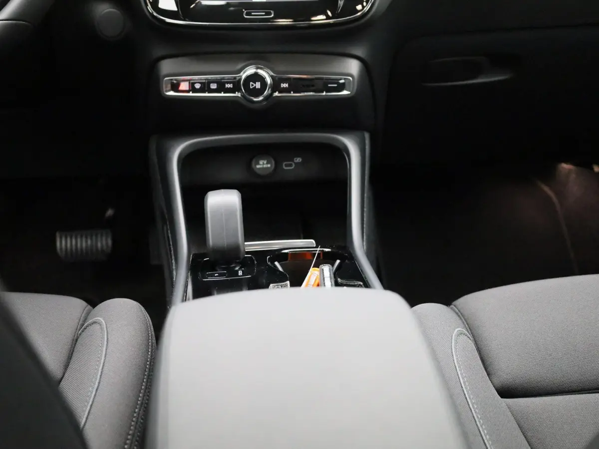 Extended Range Plus | Apple Carplay | Stoelverwarming | Stuurverwarming | Camera | Led Verlichting |