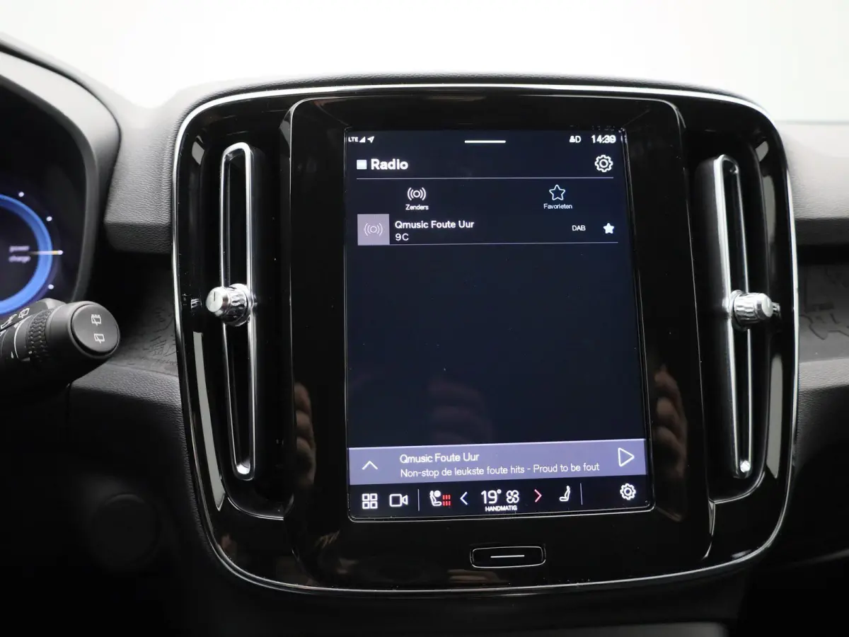Extended Range Plus | Apple Carplay | Stoelverwarming | Stuurverwarming | Camera | Led Verlichting |