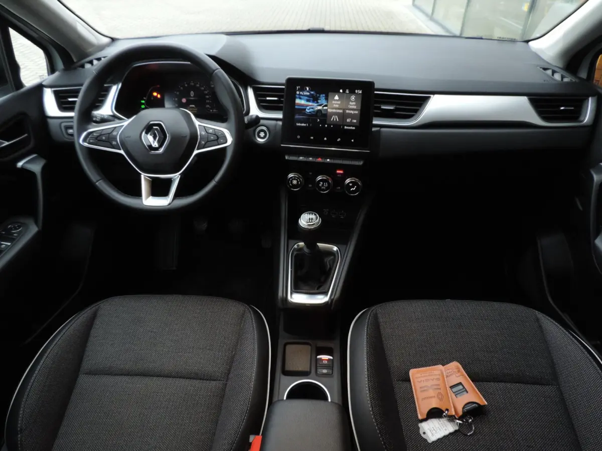 1.0 TCe 90 Intens 66.000km | LED kopl | PDC | Halfleer | Navi | CarPlay | ECC | 17” | Keyless | Priv.glas | DAB