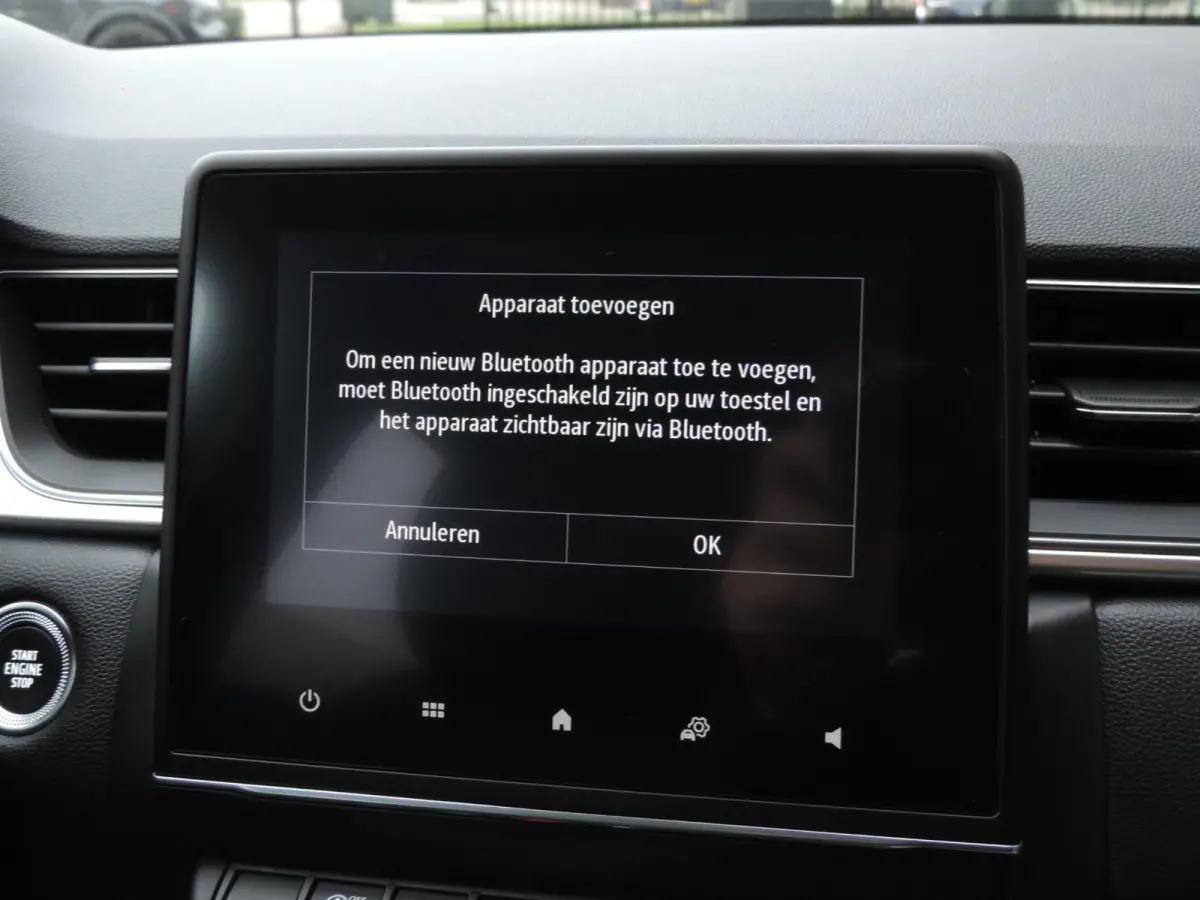 1.0 TCe 90 Intens 66.000km | LED kopl | PDC | Halfleer | Navi | CarPlay | ECC | 17” | Keyless | Priv.glas | DAB
