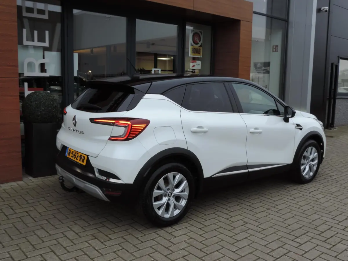 1.0 TCe 90 Intens 66.000km | LED kopl | PDC | Halfleer | Navi | CarPlay | ECC | 17” | Keyless | Priv.glas | DAB
