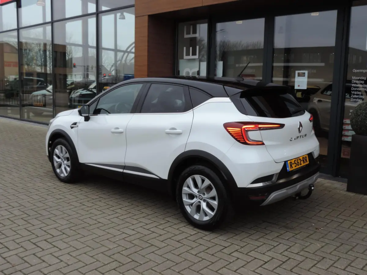 1.0 TCe 90 Intens 66.000km | LED kopl | PDC | Halfleer | Navi | CarPlay | ECC | 17” | Keyless | Priv.glas | DAB