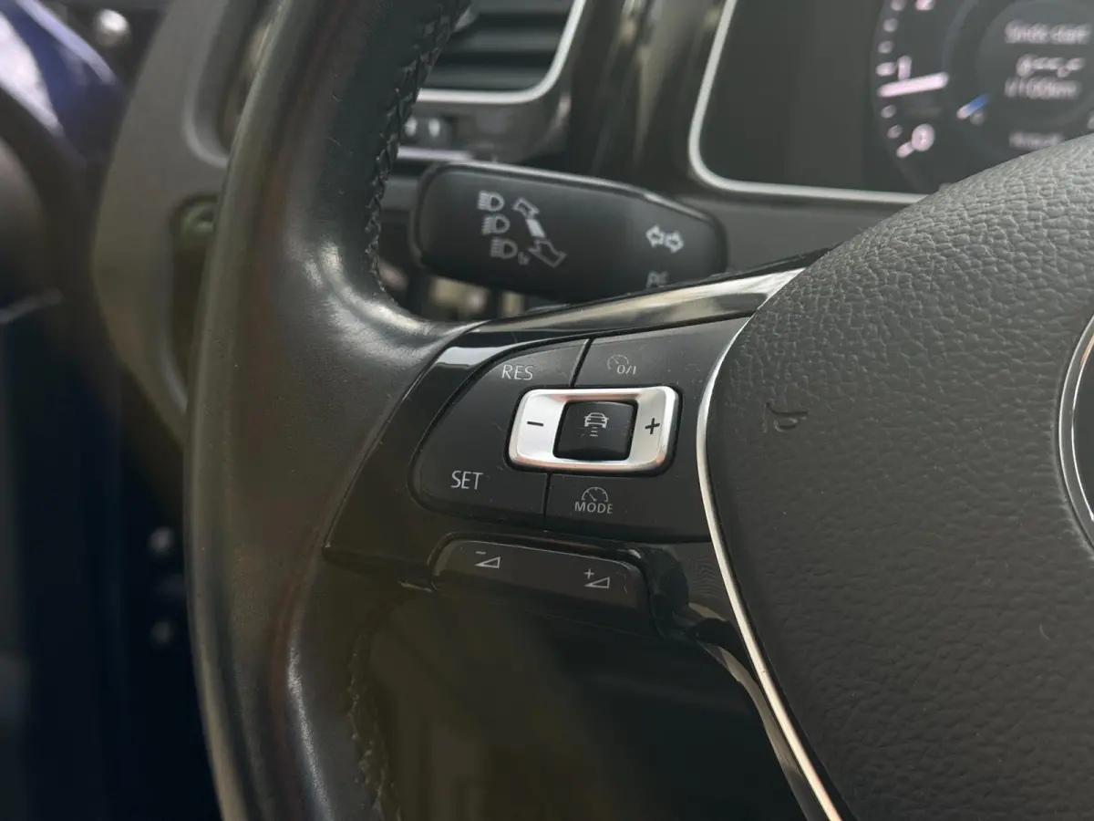 7.5 1.4 TSI Highline R-line DSG | MASSAGE | VIRTUAL DASH | STOELVERW | CRUISE | CAMERA | NETTE AUTO