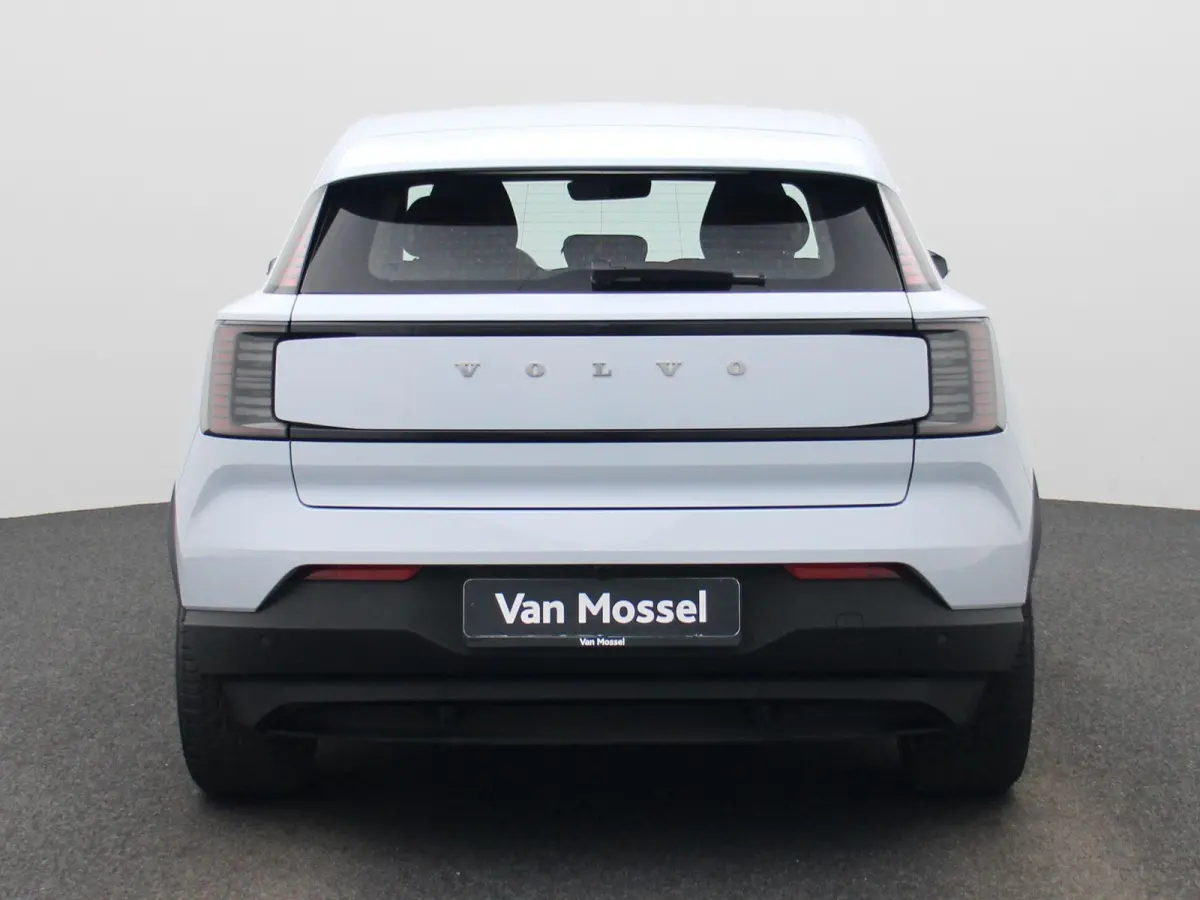 Single Motor Core | Google Navigatie | Achteruitrijcamera | Keyless | Adaptive Cruise Control | Apple CarPlay Adroid Auto